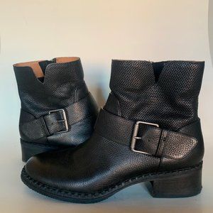 Gentle Soles by Kenneth Cole Black Moto Boots, Size 9.5